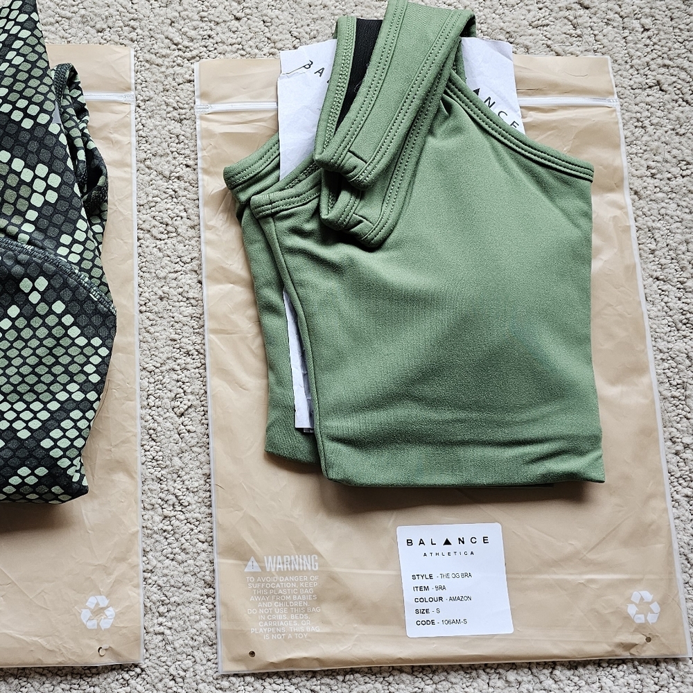 NWT: Amazon OG Bra - Picture 8 of 8